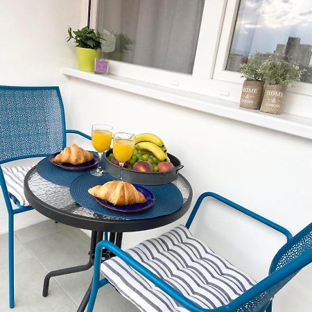 Sunny apartment in Rijeka Buitenkant foto